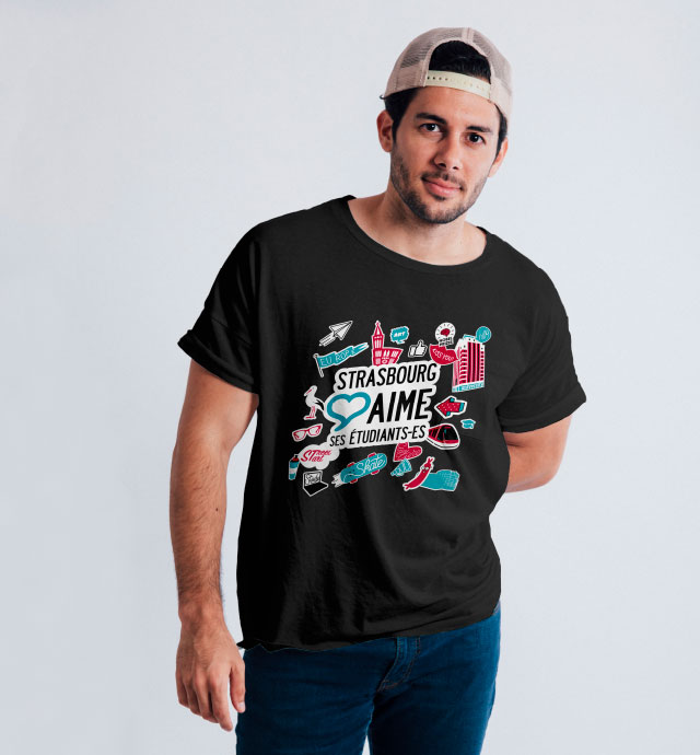 portrait jeune homme avec T-shirt Strasbourg aime ses étudiants